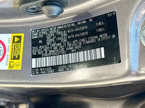 Used 2017 Toyota Highlander Limited image 45