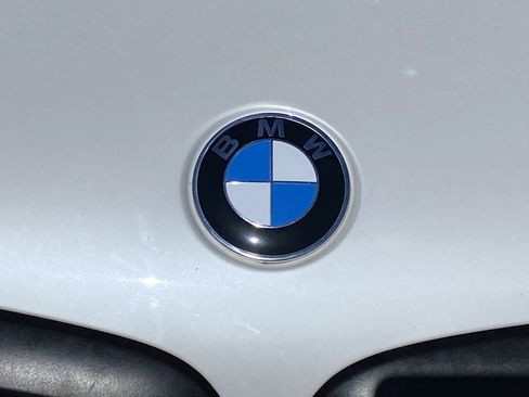 Used 2019 BMW X5 xDrive50i w/ Executive Package image 25