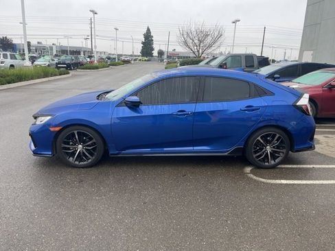 Used 2020 Honda Civic Sport image 8