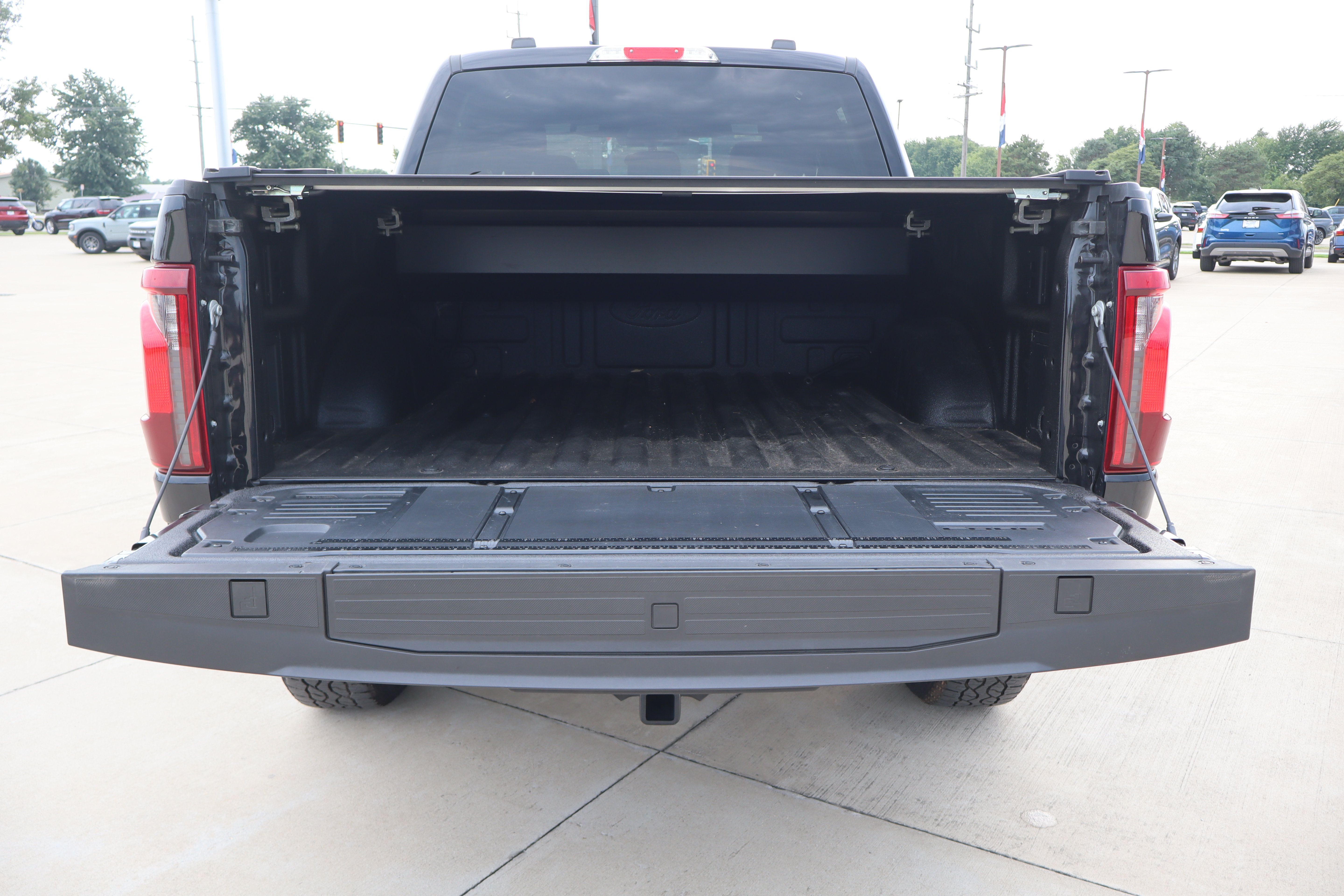 Used 2025 Ford F150 XLT w/ Equipment Group 301A Standard AWD/4WD image 24