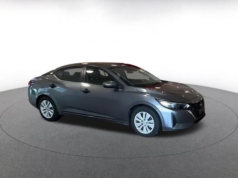 Used 2025 Nissan Sentra S FWD image 2