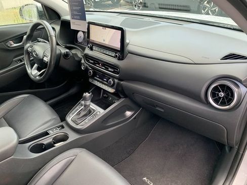 Certified 2023 Hyundai Kona Limited AWD/4WD image 11