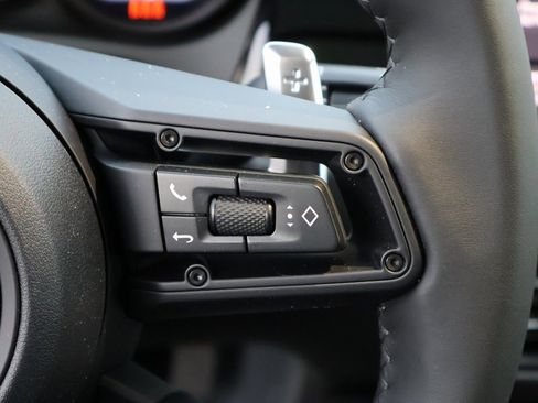 New 2026 Porsche Macan S image 29