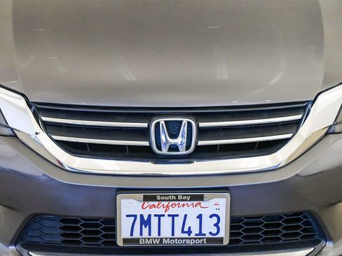 Used 2015 Honda Accord EX-L image 8