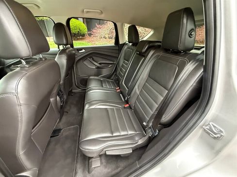 Used 2017 Ford Escape Titanium image 15