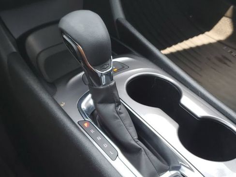 Used 2025 Chevrolet Malibu LS FWD image 30