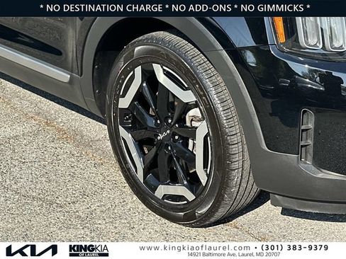 Used 2023 Kia Telluride S AWD/4WD image 30
