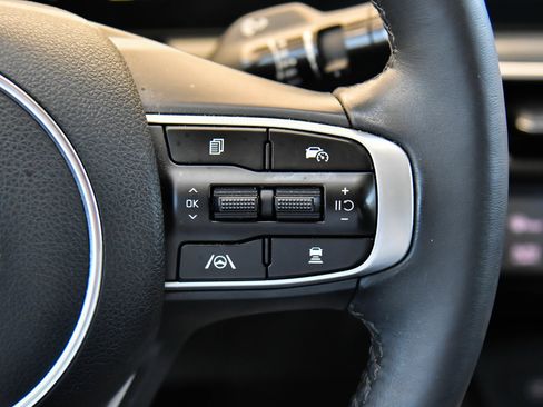Used 2025 Kia K5 EX FWD image 43