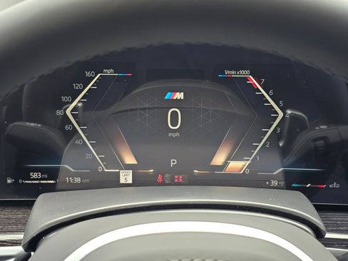 New 2026 BMW X7 xDrive40i w/ Executive Package image 18