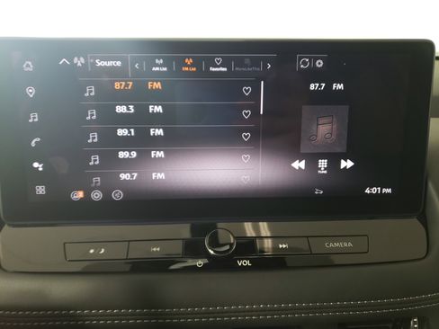 New 2026 Nissan Rogue Platinum image 22