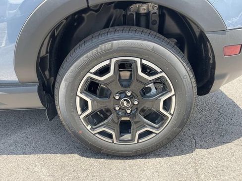 New 2026 Ford Bronco Sport Outer Banks w/ Outer Banks Tech Package+ AWD/4WD image 11