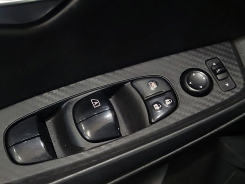 Used 2021 Nissan Sentra SV FWD image 27