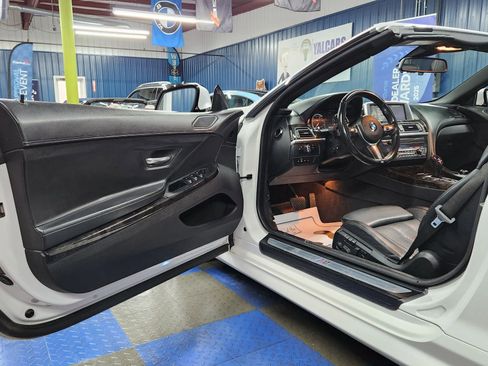 Used 2014 BMW 650i xDrive Convertible image 10