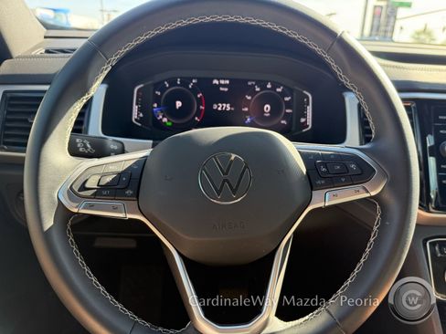 Used 2023 Volkswagen Atlas Cross Sport SE image 25
