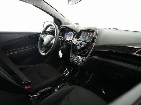 Used 2021 Chevrolet Spark LT image 44