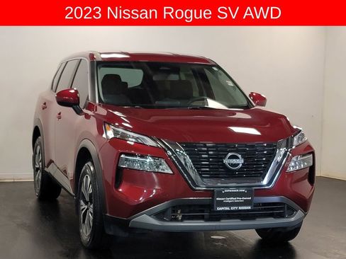 Certified 2023 Nissan Rogue SV image 2