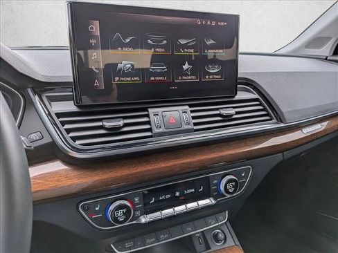 Used 2023 Audi Q5 2.0T Premium Plus w/ Premium Plus Package image 15