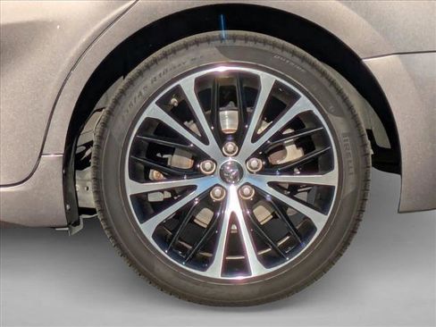 Used 2019 Toyota Camry SE image 23