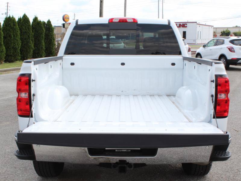 Used 2018 Chevrolet Silverado 1500 LT w/ All Star Edition AWD/4WD image 9