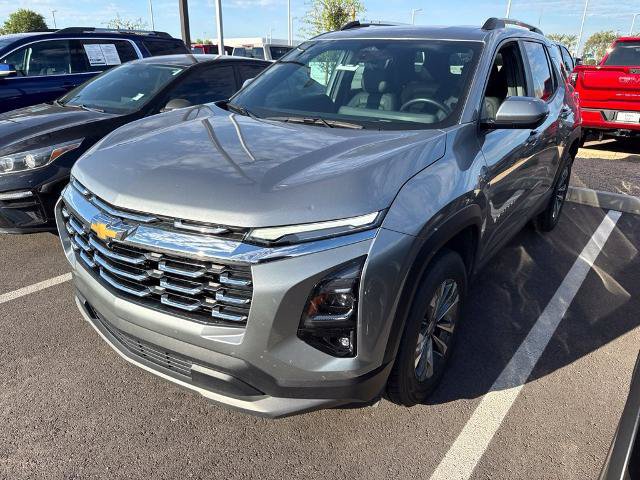Used 2025 Chevrolet Equinox LT w/ Convenience Package II FWD image 2