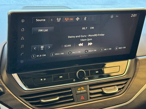 Certified 2023 Nissan Altima 2.5 SL FWD image 20