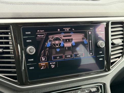 Used 2022 Volkswagen Atlas Cross Sport SE AWD/4WD image 16