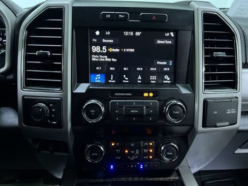 Used 2019 Ford F250 Lariat w/ Lariat Value Package AWD/4WD image 22