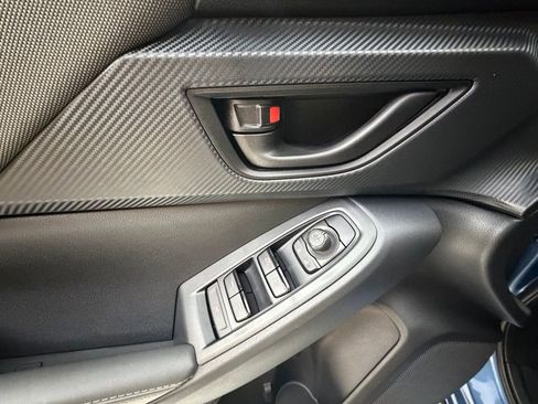 Used 2024 Subaru Crosstrek 2.0i Premium image 24