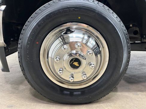 Used 2024 Ford F350 XLT AWD/4WD image 37
