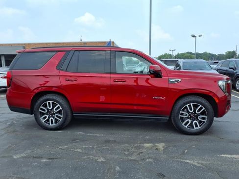 Used 2021 GMC Yukon AT4 w/ AT4 Premium Plus Package image 8