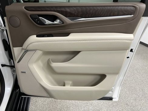 Used 2023 GMC Yukon XL Denali image 55