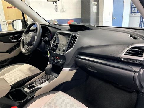 Used 2023 Subaru Forester AWD/4WD image 14