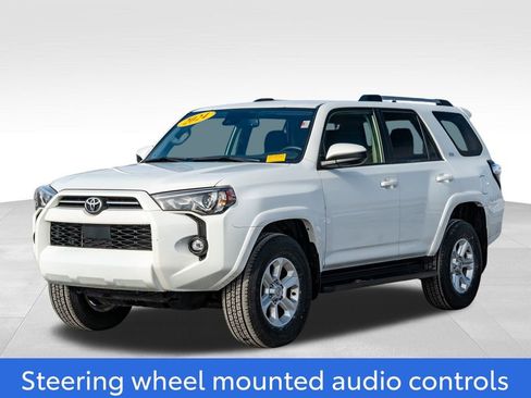 Certified 2024 Toyota 4Runner SR5 image 3