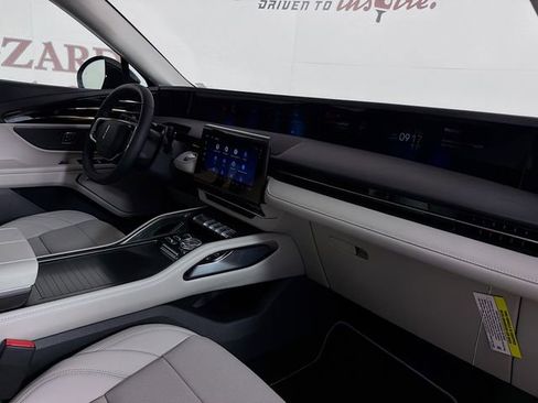 New 2026 Lincoln Nautilus Premier w/ Equipment Group 102A image 32
