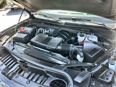 Certified 2024 GMC Yukon Denali Ultimate image 30