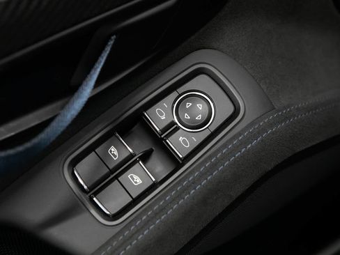 Used 2024 Porsche 718 Cayman GT4 RS RWD image 19
