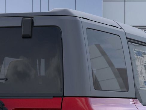 New 2025 Ford Bronco Badlands image 25