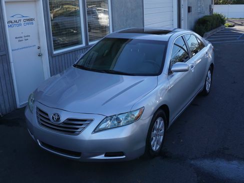 Used 2007 Toyota Camry Hybrid image 3