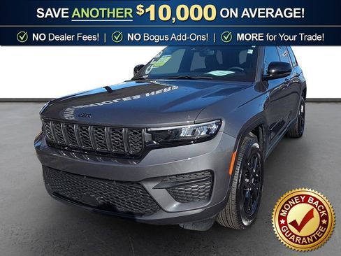 Used 2024 Jeep Grand Cherokee Altitude image 1