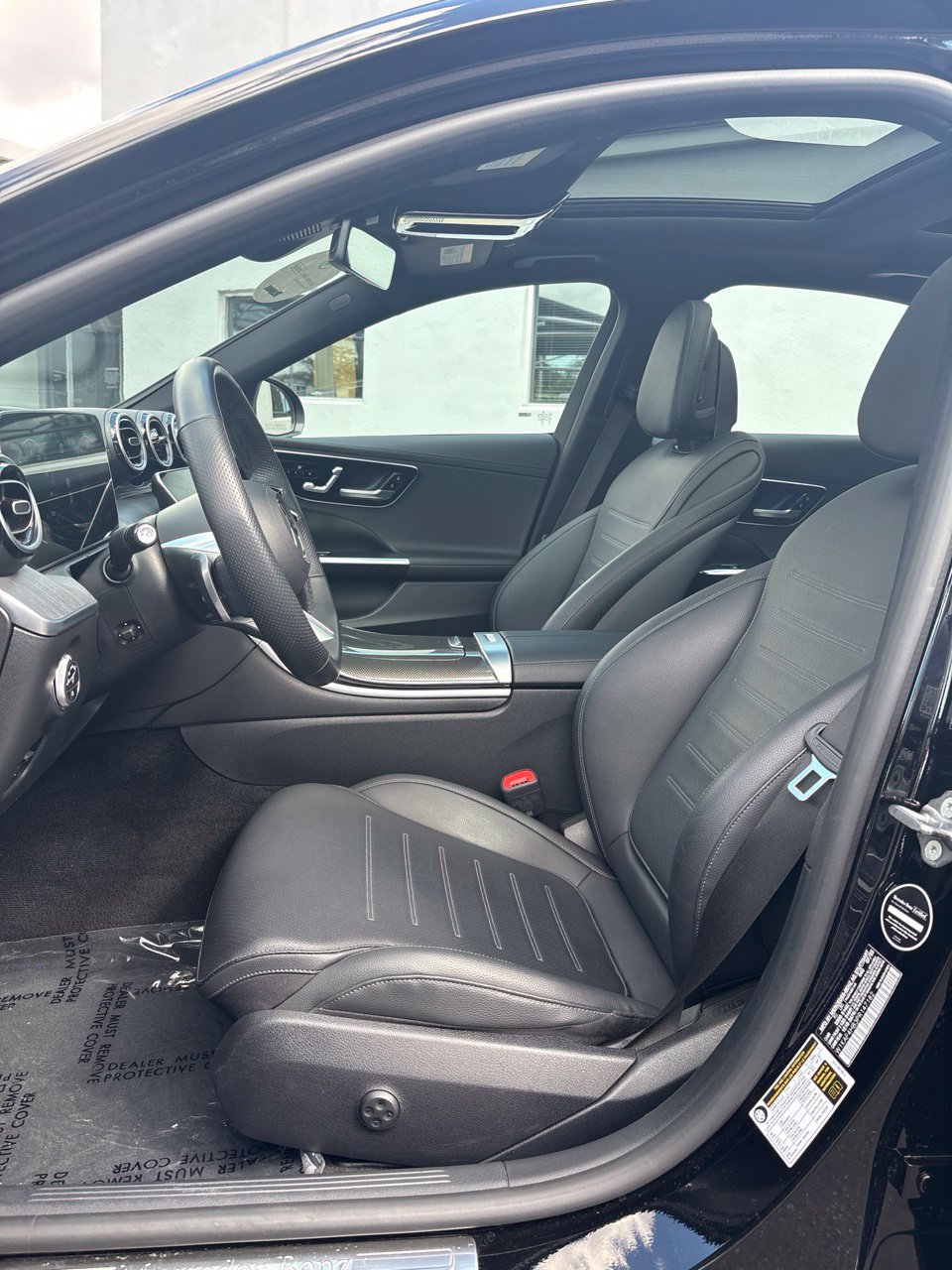 Used 2023 Mercedes-Benz C 300 4MATIC Sedan image 8