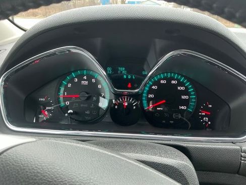 Used 2016 Chevrolet Traverse LT w/ Style and Technology Package image 23