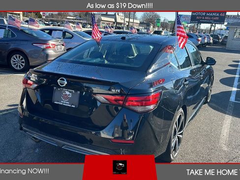 Used 2021 Nissan Sentra SR w/ SR Premium Package image 5