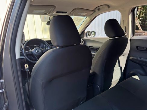 Used 2024 Nissan Kicks S FWD image 29