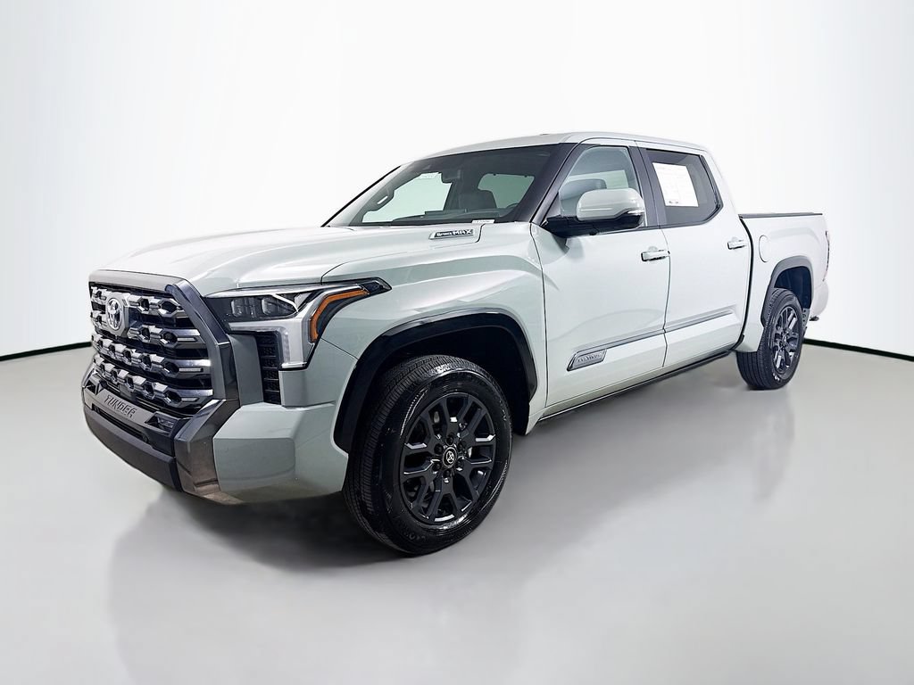 Used 2025 Toyota Tundra Platinum AWD/4WD image 3