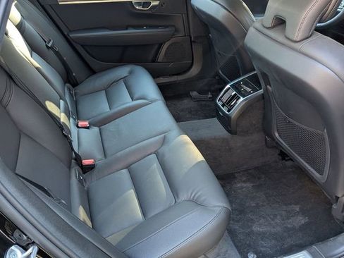 Certified 2023 Volvo S90 B6 Plus image 26
