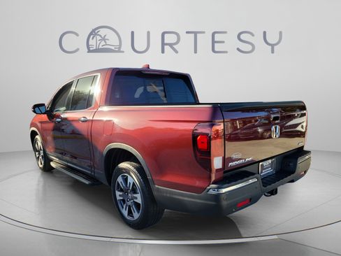 Used 2019 Honda Ridgeline RTL-E image 2