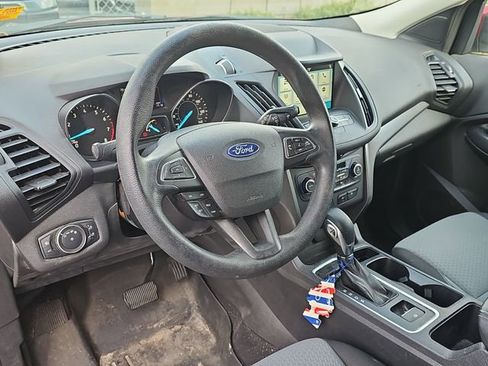 Used 2019 Ford Escape SE image 11