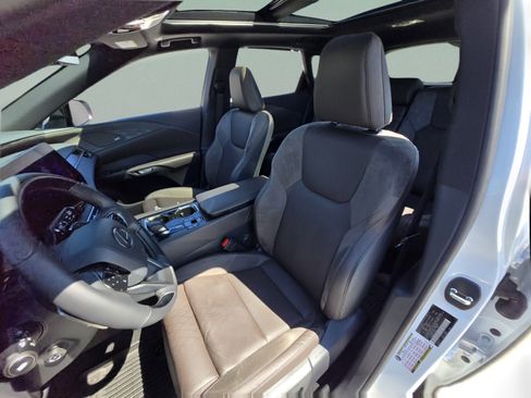 Used 2026 Lexus RX 350 AWD image 13