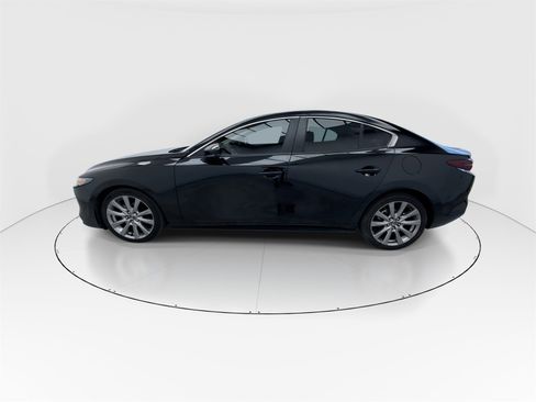 Used 2020 MAZDA MAZDA3 Sedan w/ Select Package image 5