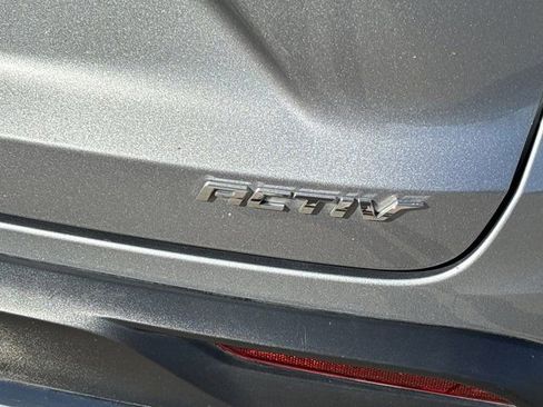 Used 2024 Chevrolet Trax ACTIV w/ Sunroof Package image 7